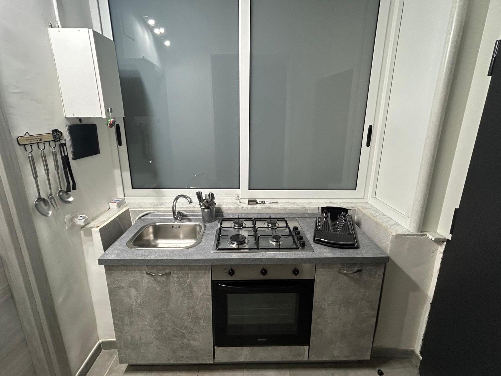 Casagiulia Apartment Наполи Екстериор снимка